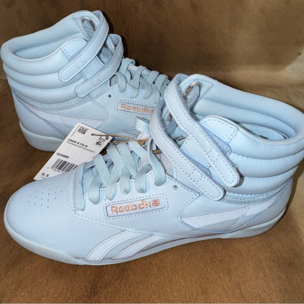 Reebok Cardi B Freestyle Hi Junior Sneakers GZ4889 Glass Blue Size 5.5 USA New